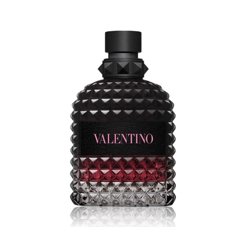  أمو بورن إن روما إنتنس